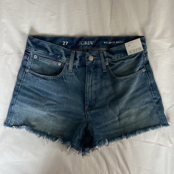 🆕 J. Crew Relaxed Denim Short in Baxter Street Wash • Womans Size 27 - Picture 3 of 8